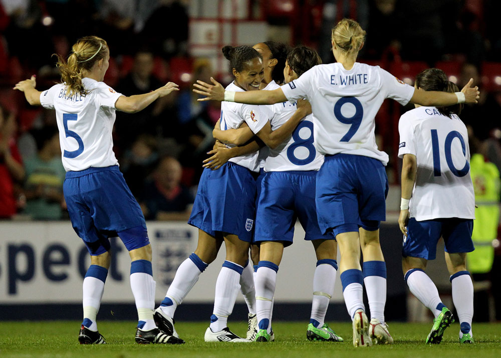 England 4-0 Slovenia celebration
